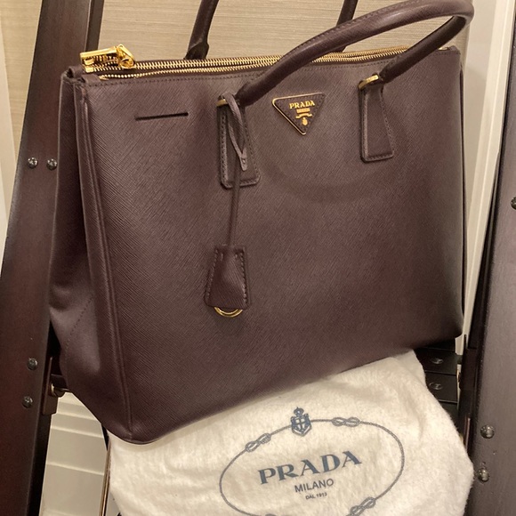 Authentic Prada Saffiano Galleria brown bag - Picture 1 of 5